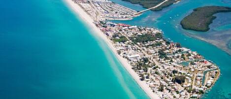 Sun-loungers, beach towels