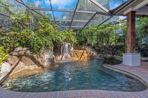 Outdoor pool - 3/2 Home w/ Pool Oasis and Golf Course View! (Tampa)