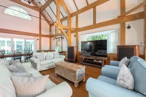 Luxury Villa | Living area - Nasu Kogen Lodge Itodai Club (Nasu)