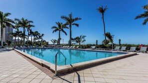 Imagen sin descripción, 2 de 19, botón