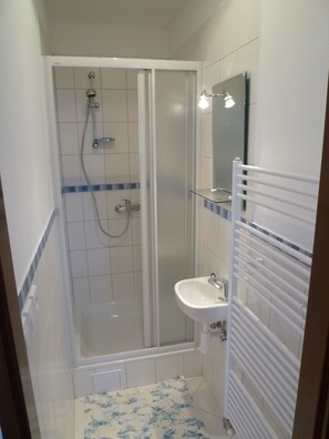 Bathroom - Modern, Spacious, Well Equipped Apartment in High Tatras Mountains 1 (Vysoké Tatry)