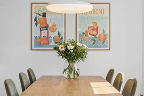 Dining - Cozy central house near the sea (Brenderup)