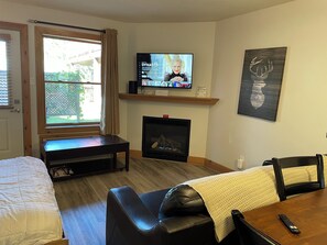 1 chambre, Wi-Fi gratuit, draps fournis