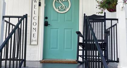 BIG OAK LODGE- 3.5 miles to lake & Chester Frost Park, boats & trailers welcome