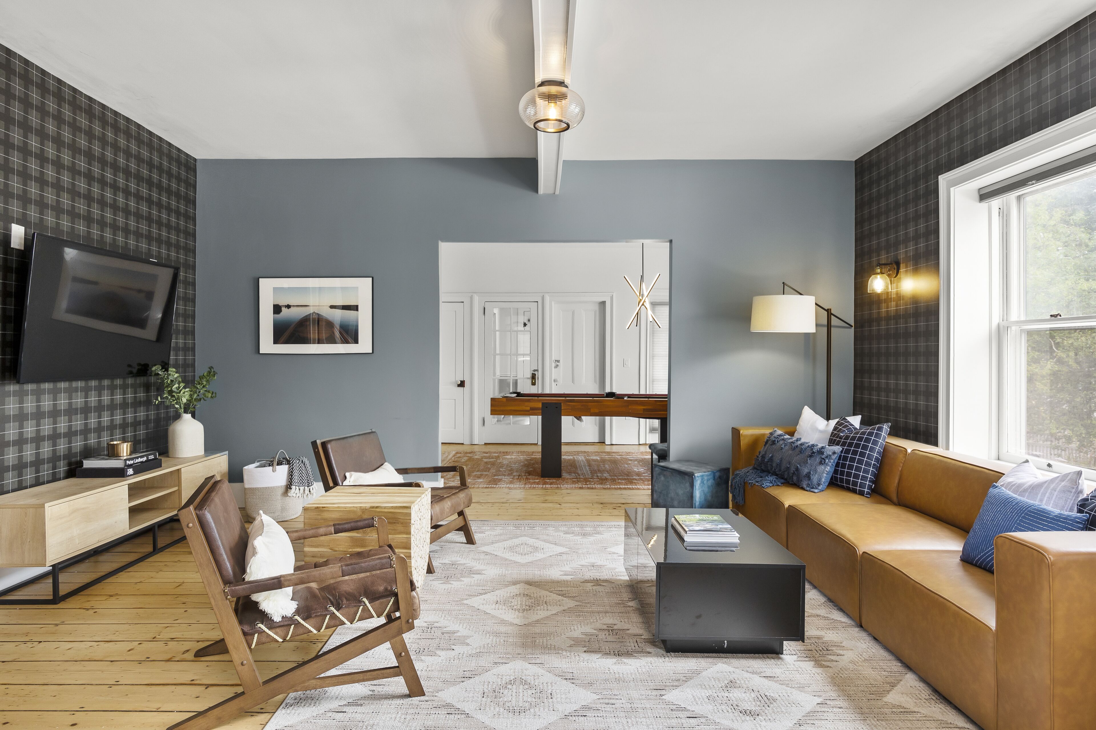 Smart TV, foosball, table tennis, books