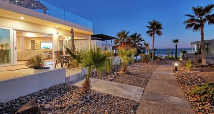 Casa Onyx - Costa Diamante - Easy Access to Sandy Beach, Close to Everything! Heated Pool!