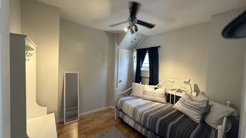 3 quartos, Wi-Fi de cortesia, roupa de cama