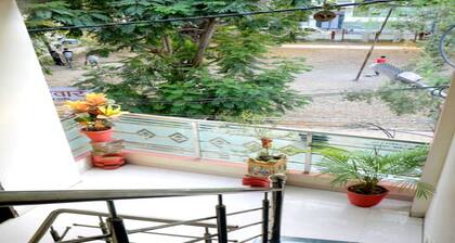 mahakaeshwar homestay