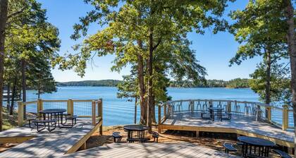 Modern Pool Retreat Near SC Botanical Gardens