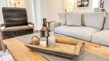 TV, fireplace, books, offices