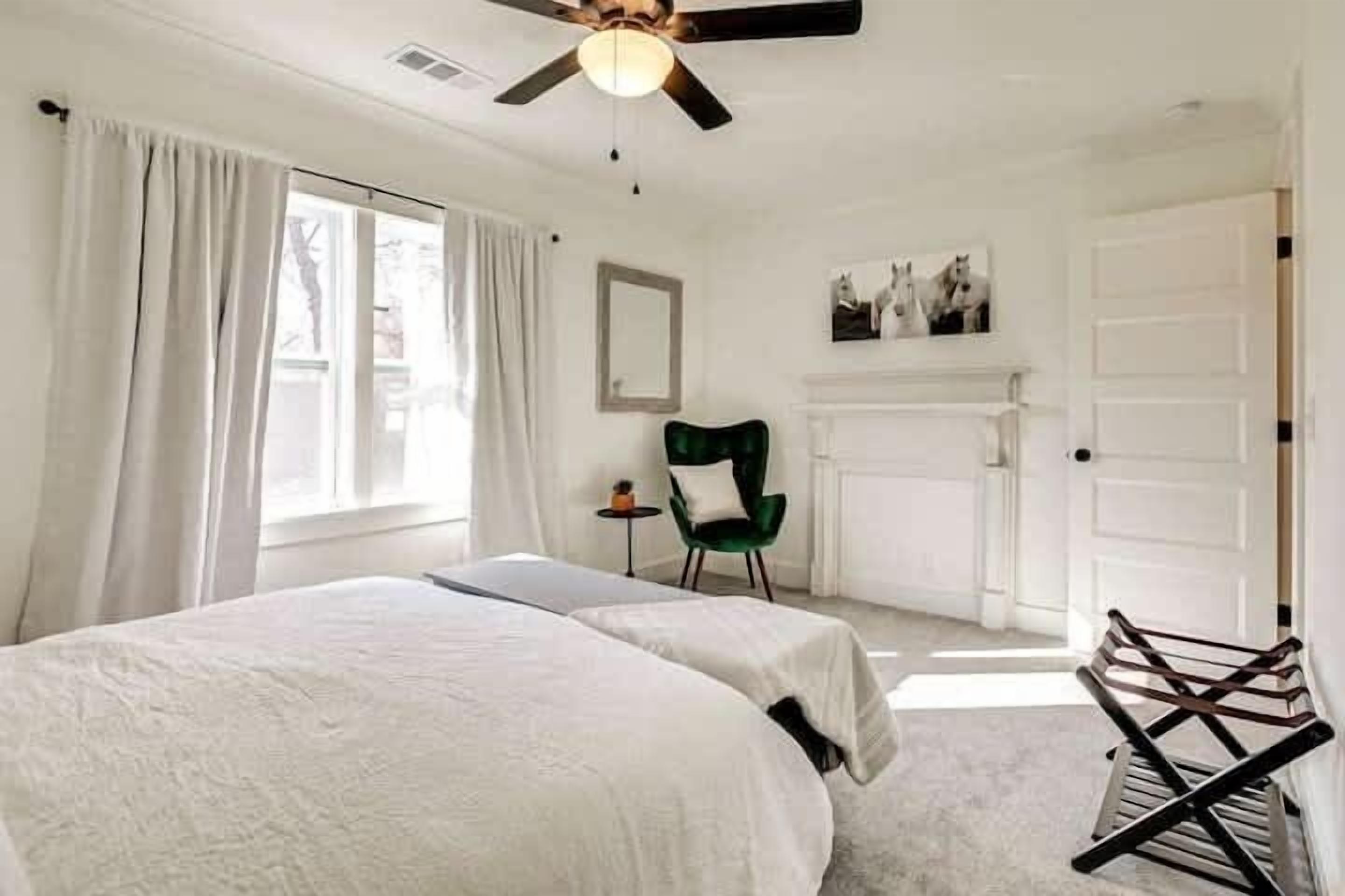 2 soverom, strykejern/-brett, wi-fi og sengetøy