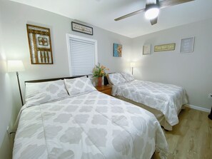 4 bedrooms, desk, iron/ironing board, travel crib