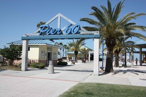 Exterior - 3-BR Residence @ JWM Clearwater Beach ~ Pool, Hot Tub, Spa, Fitness Center, FREE Activities ~ #1411 (Clearwater)