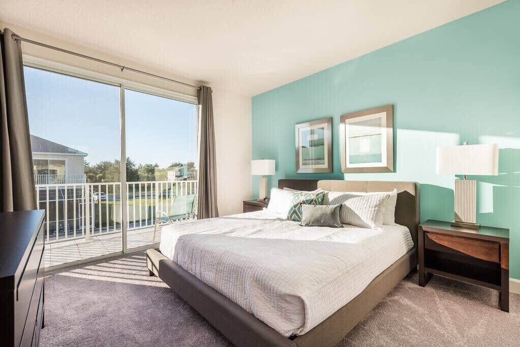 3 bedrooms, iron/ironing board, travel crib, WiFi