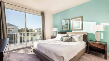 3 bedrooms, iron/ironing board, travel crib, WiFi