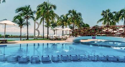 Villa 64: Family 3BR w/ BNayar Beach Club Access