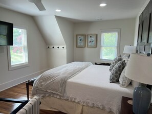 4 Schlafzimmer, Schreibtisch, kostenloses WLAN, Bettwäsche