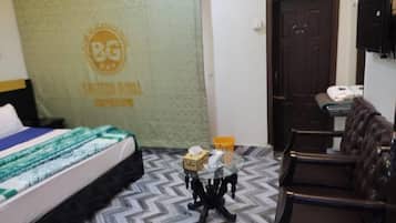 Deluxe dubbelrum | Ljudisolering, strykjÀrn/strykbrÀda och gratis wi-fi