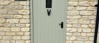 Delightful detached 2 bedrooms 2 en-suites cottage in the heart of the Cotswolds