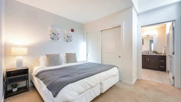 2 chambres, fer et planche à repasser, lit parapluie, Wi-Fi gratuit