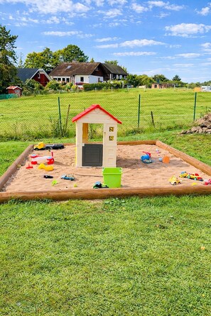 Children’s area - Extertal-ferienpark - Komfort-ferienhaus Wandern Mountainbike Sauna #50 (Extertal)