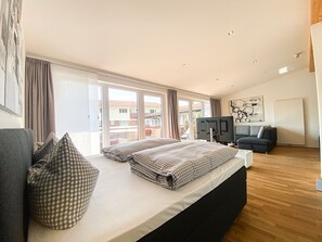 2 bedrooms, free WiFi