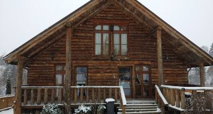 Marvelous chalet with WiFi in Dealu Negru