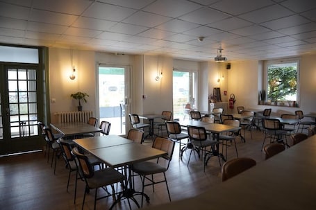 Restaurant. Le grand hôtel ussel