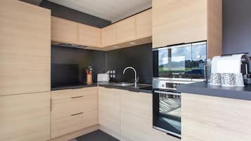 Periquera y utensilios de cocina