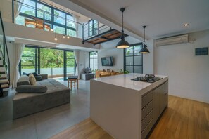 Living area - Loft Valentin (Canggu)