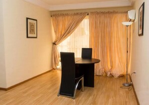1 bedroom, in-room safe, free WiFi - Apartments & Hotels by Qualer Jos (Jos)