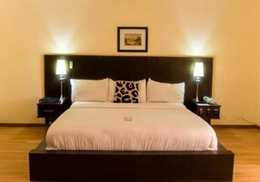 1 habitación, caja de seguridad en la habitación y wifi gratis 