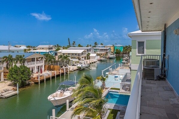 Terrace/patio - Vista Del Mar~ Private Pool Home w/ Ocean Views, 45' Dock! (Marathon)