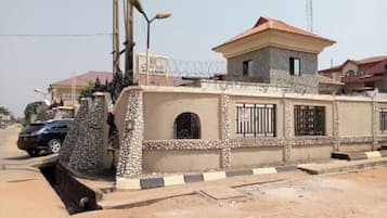Room, 1 Bedroom, Accessible, Smoking | Front of property