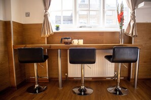 Grand Apartment | In-room safe, iron/ironing board, free WiFi - Berkley Aparthotel (London)