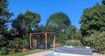 Vendee Maison et Dépendance av Piscine Chauffée 14 Pers à 15min de L'océan