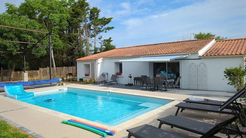 Vendee Maison et Dépendance av Piscine Chauffée 14 Pers à 15min de L'océan