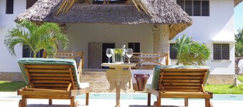 elegant and exclusive  african style villa with chef and maid