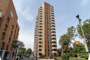 Exterior - The Prospect Park Collection (London)