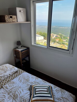 4 camere, culla da viaggio
