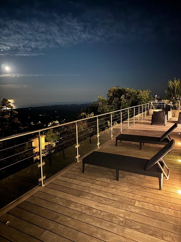 Terassi/patio