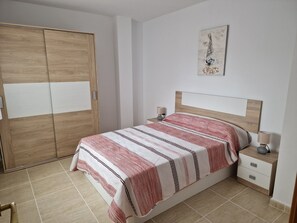 2 slaapkamers, gratis wifi, beddengoed