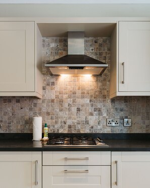 奢华公寓, 2 间卧室, 按摩浴缸, 花园景观 | 私人厨房 | 意式浓缩咖啡机、电热水壶