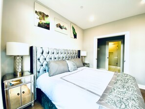 3 habitaciones, tabla de planchar con plancha y wifi gratis 