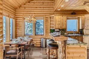 Private kitchen - Chaparral Cabin Vibes At Deer Valley! 3 Bedroom Condo by RedAwning (Park City)