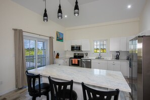 House, 5 Bedrooms | Private kitchen | Fridge, oven, coffee/tea maker, toaster - The Better Life & Cottage 5 Bedroom Home (North Palmetto Point)