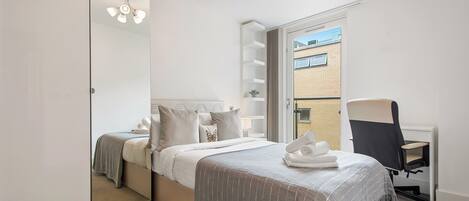 Standard Apartment, 3 Bedrooms, Non Smoking, Kitchenette