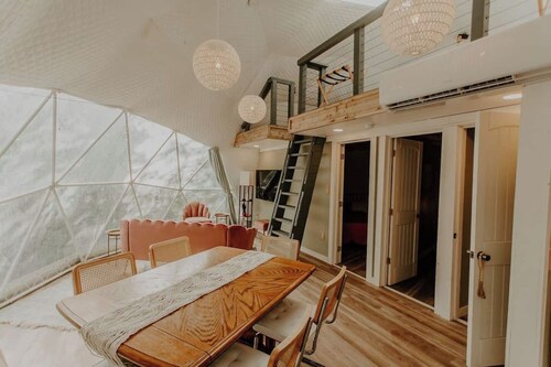 Slate Crossing: Creekside Dome