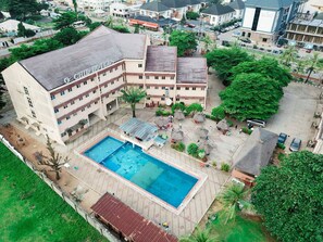 Chambre, 1 chambre, accessible aux personnes à mobilité réduite, fumeur | Piscine | Piscine intérieure