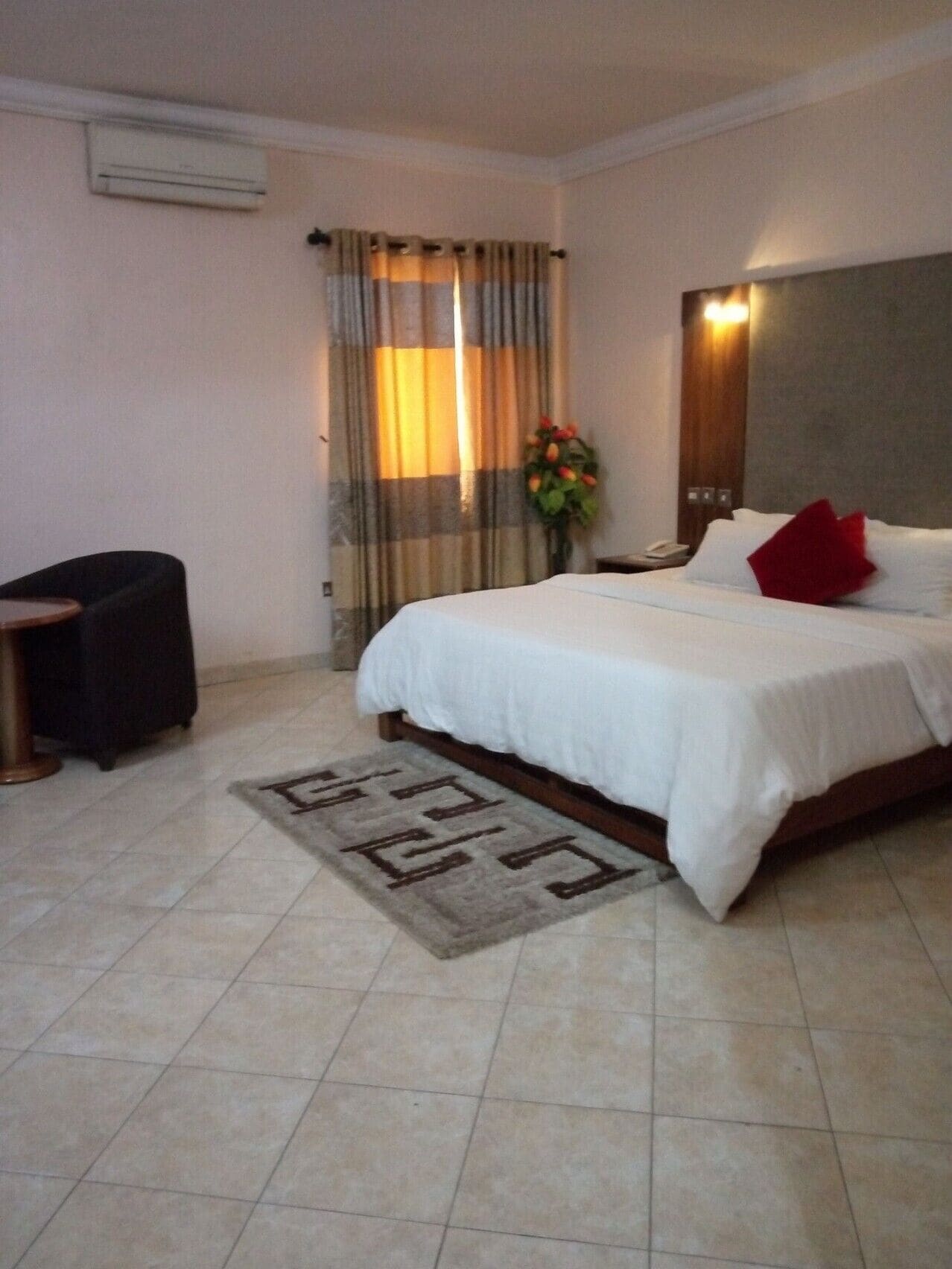 Habitación, 1 habitación, con acceso para personas discapacitadas, para fumadores | 2 habitaciones 